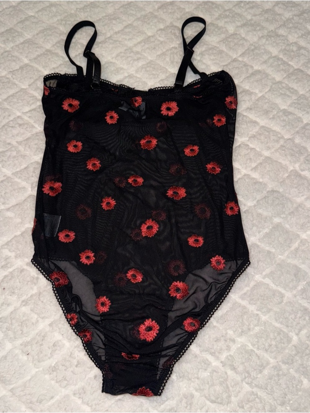 Princess Polly Mesh Bodysuit with Flower Design - Picture 5 of 5